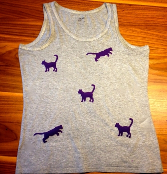 Tank-Top Cat