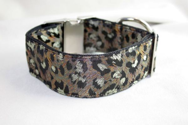 Halsband Mo