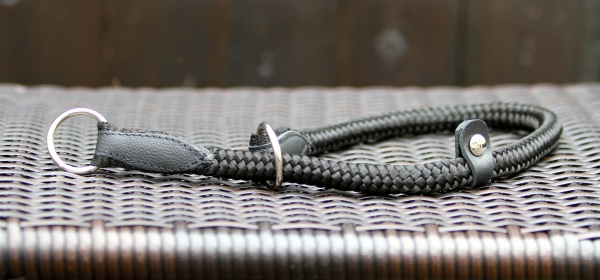Kordel-Zugstop Halsband schwarz